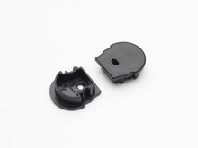 zaślepka UNI12 D z otworem czarny